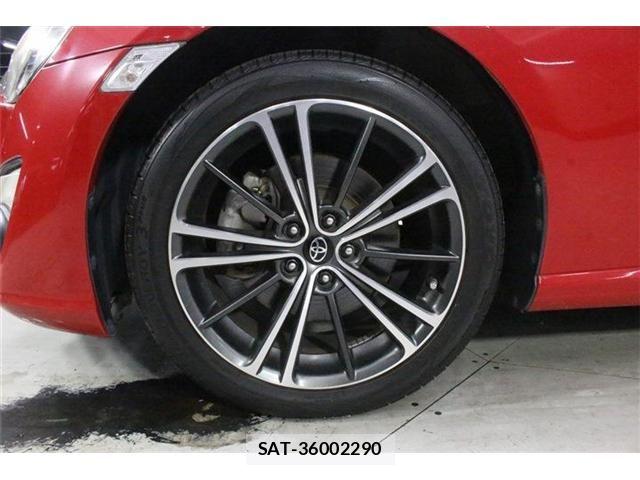 Toyota 86 2012-10 8156875-24