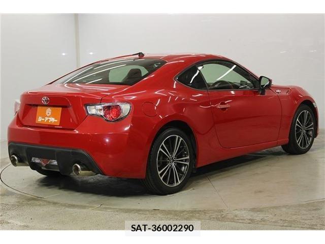 Toyota 86 2012-10 8156875-5