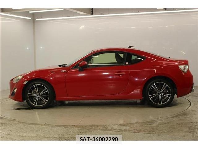 Toyota 86 2012-10 8156875-8