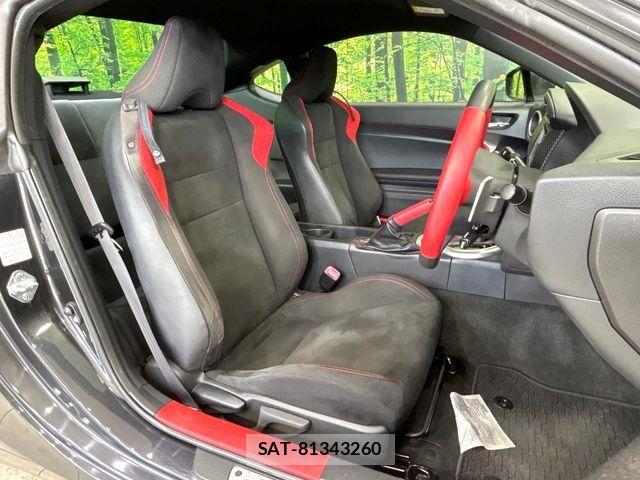 Toyota 86 2016-06 8205676-5