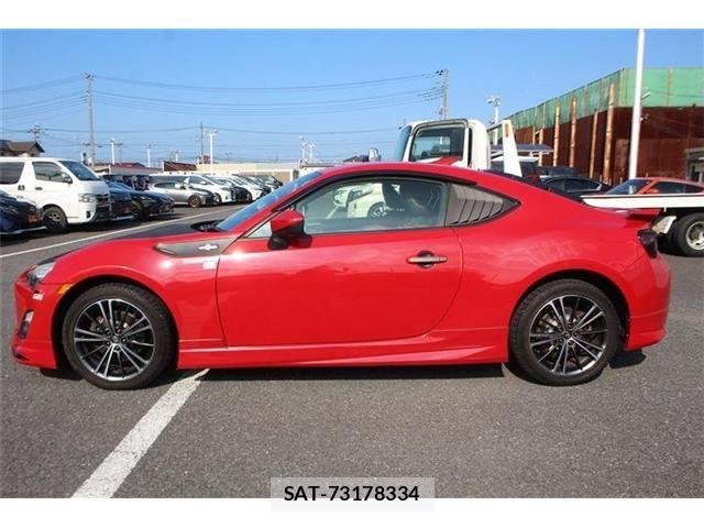 Toyota 86 2013-11 8205694-10