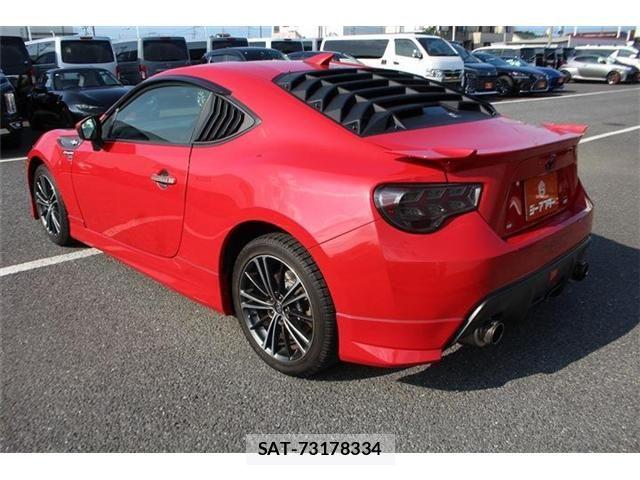 Toyota 86 2013-11 8205694-11