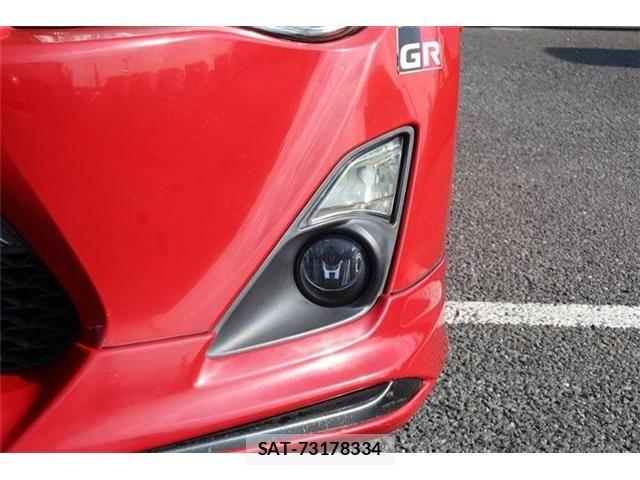 Toyota 86 2013-11 8205694-29