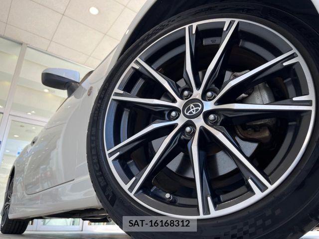 Toyota 86 2017-10 8227700-12
