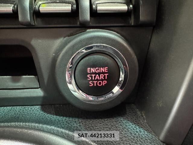 Toyota 86 2012-10 8227929-17
