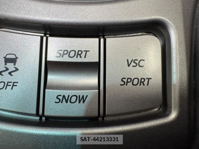 Toyota 86 2012-10 8227929-19