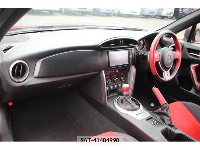 Toyota 86 2013-01 8244161-19