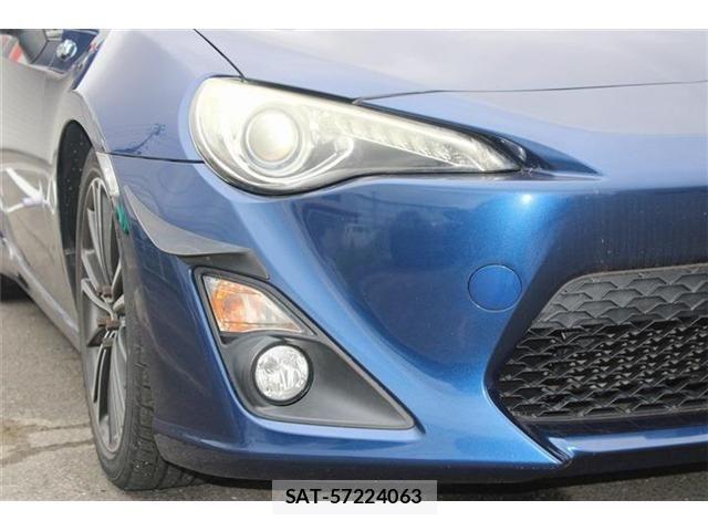 Toyota 86 2012-08 8244169-9
