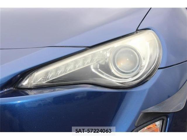 Toyota 86 2012-08 8244169-8