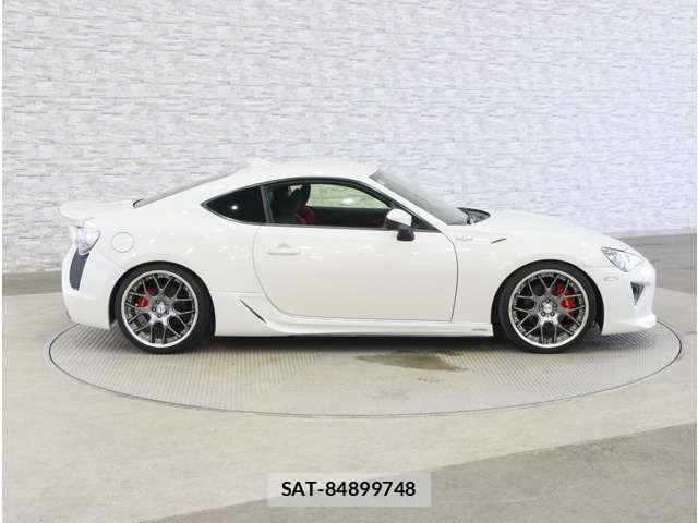 Toyota 86 2015-09 8311870-13