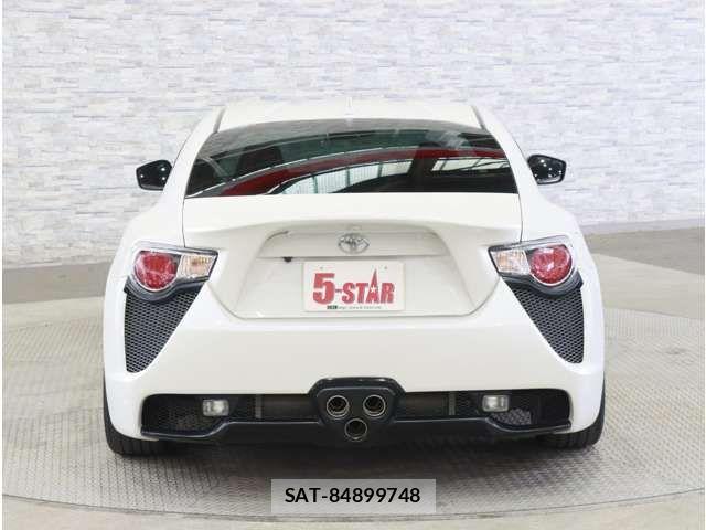 Toyota 86 2015-09 8311870-14