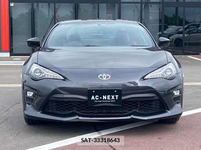Toyota 86 2017-10 8311790-13