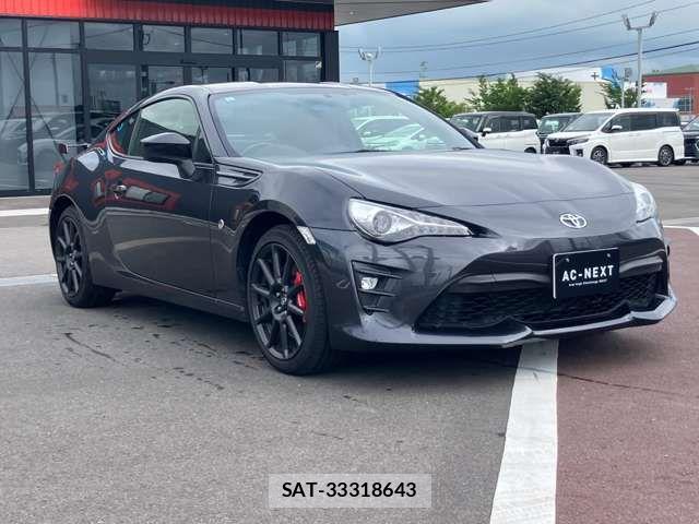 Toyota 86 2017-10 8311790-16