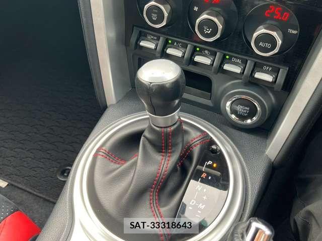 Toyota 86 2017-10 8311790-7