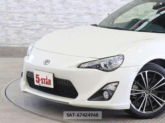 Toyota 86 2012-06 8311868-11