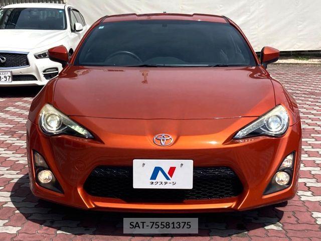 Toyota 86 2014-02 8311867-12