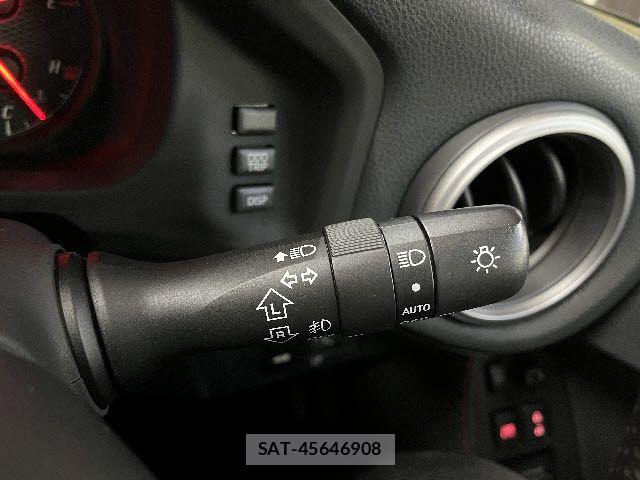 Toyota 86 2015-01 8311679-16
