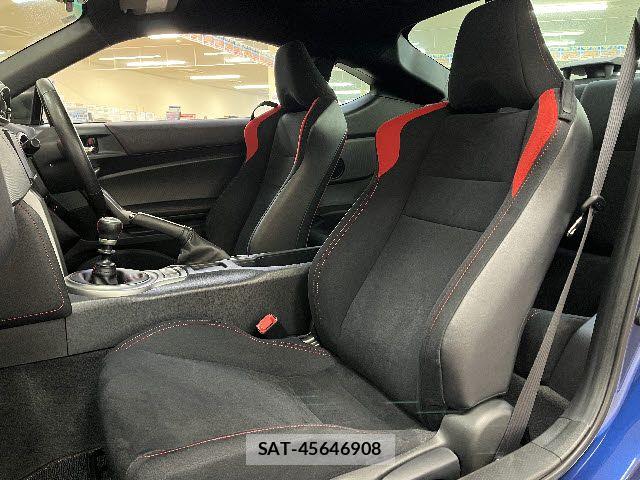 Toyota 86 2015-01 8311679-18