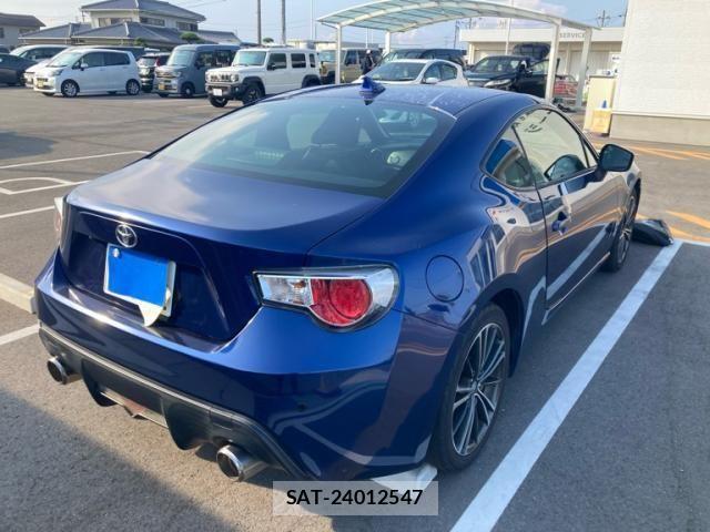 Toyota 86 2013-02 8312030-1