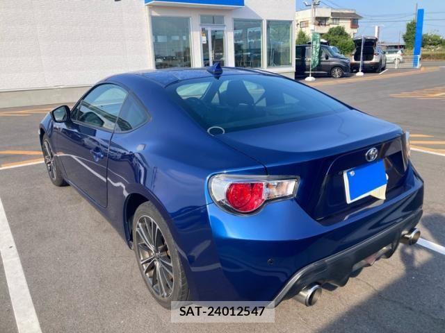 Toyota 86 2013-02 8312030-3