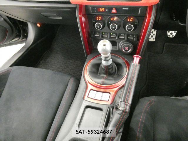 Toyota 86 2012-09 8334276-23