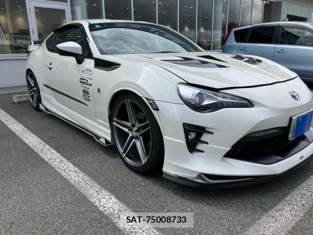 Toyota 86 2019-04 8334283-2