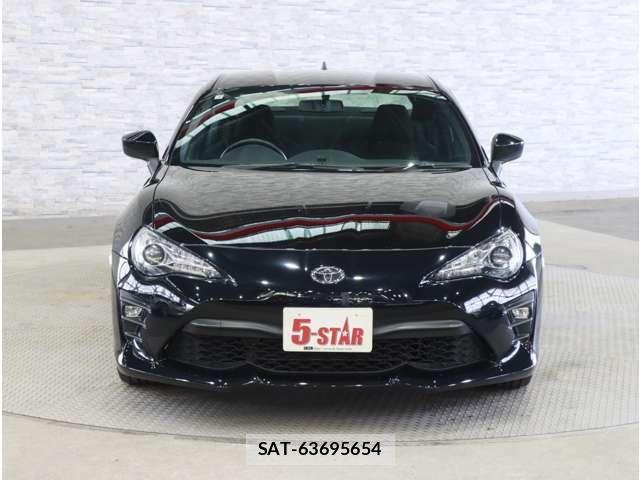 Toyota 86 2017-10 8334245-12