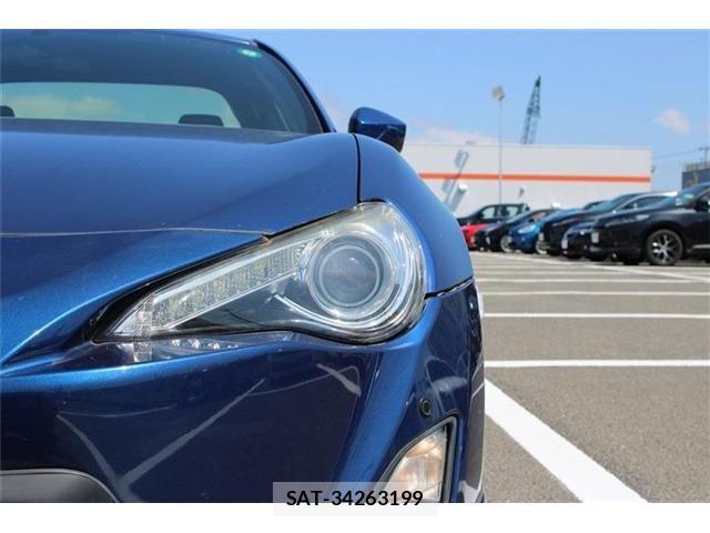 Toyota 86 2012-09 8334303-11