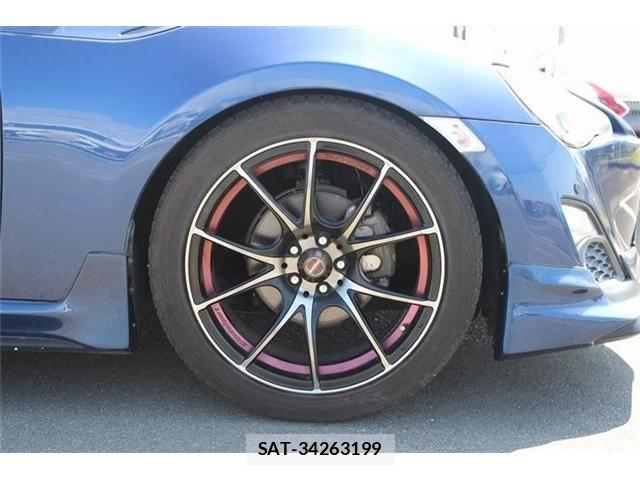 Toyota 86 2012-09 8334303-19