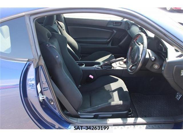 Toyota 86 2012-09 8334303-26