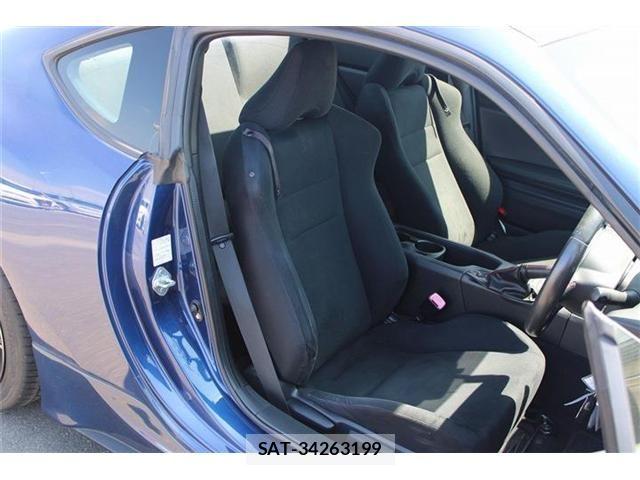 Toyota 86 2012-09 8334303-27