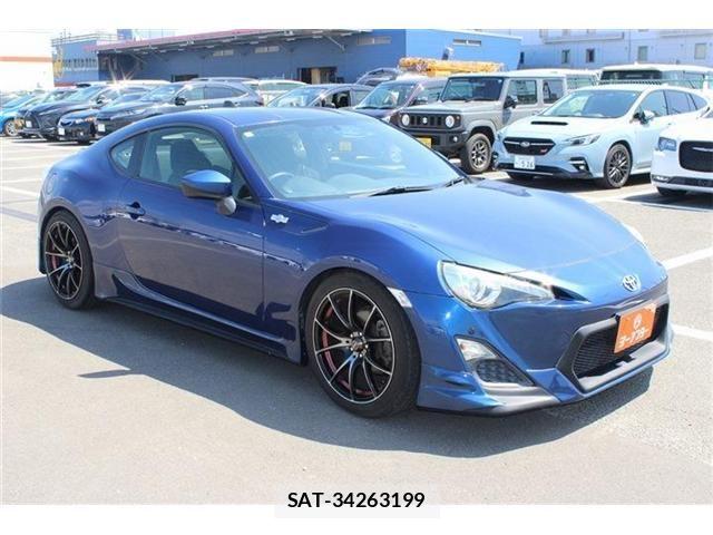 Toyota 86 2012-09 8334303-5