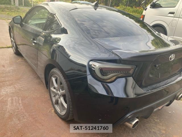 Toyota 86 2012-07 8334324-9