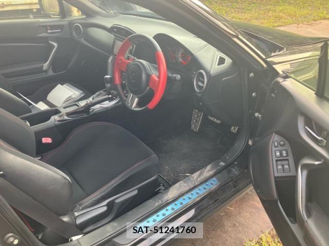 Toyota 86 2012-07 8334324-11