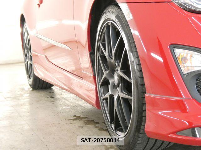 Toyota 86 2014-09 8334287-8