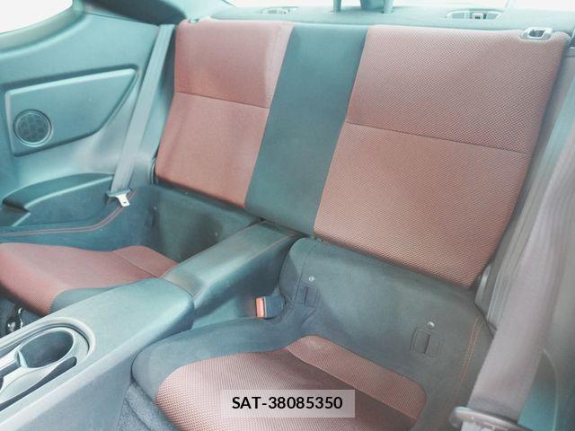 Toyota 86 2013-03 8334292-20