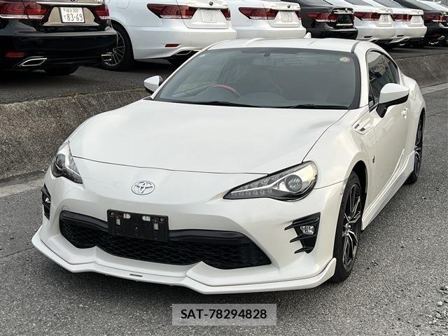 Toyota 86 2017-08 8334216-0