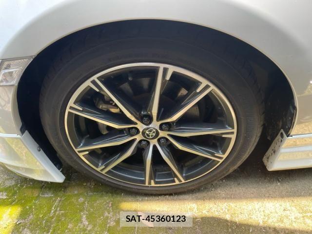 Toyota 86 2018-04 8334219-10