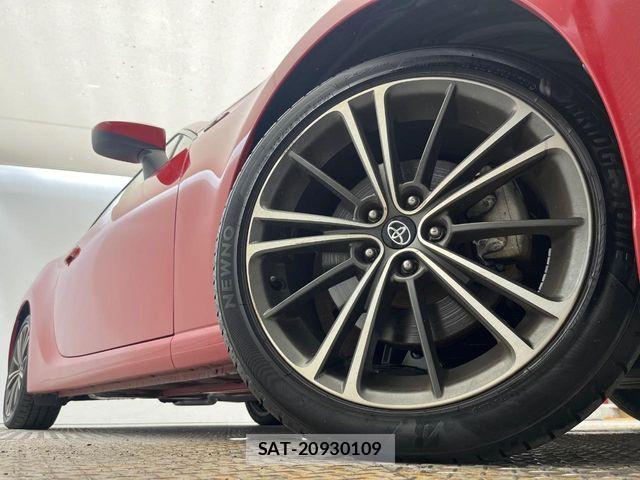 Toyota 86 2012-10 8334301-8