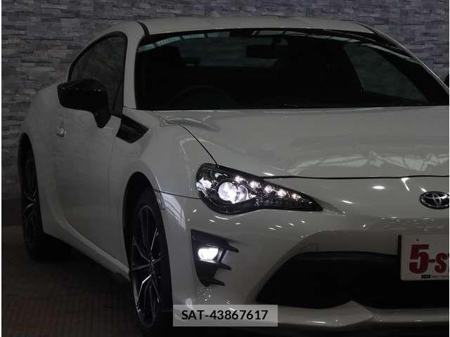 Toyota 86 2017-12 8334208-14