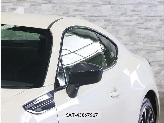 Toyota 86 2017-12 8334208-16