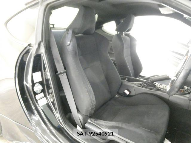 Toyota 86 2013-03 8334323-14