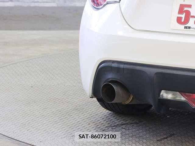 Toyota 86 2013-08 8334254-7