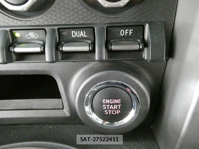Toyota 86 2012-10 8353355-26