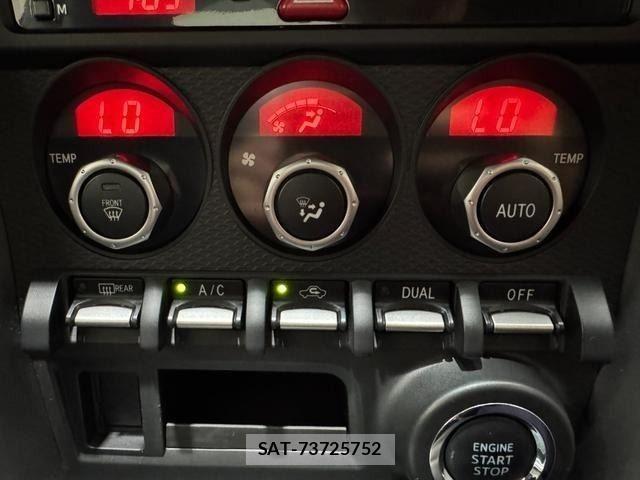 Toyota 86 2014-05 8353379-18