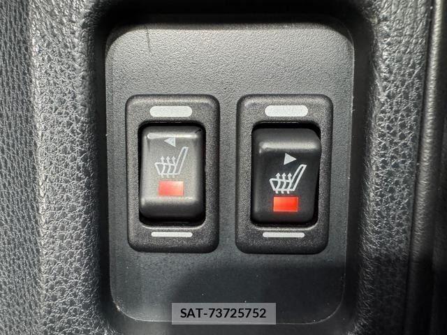 Toyota 86 2014-05 8353379-25