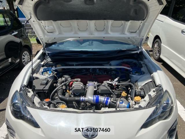 Toyota 86 2017-12 8353392-20