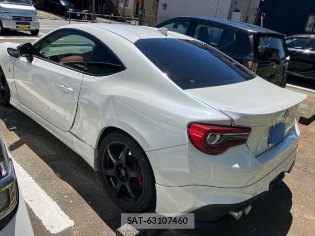 Toyota 86 2017-12 8353392-2