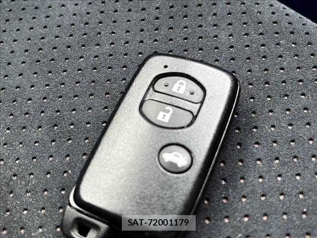 Toyota 86 2017-08 8353308-16