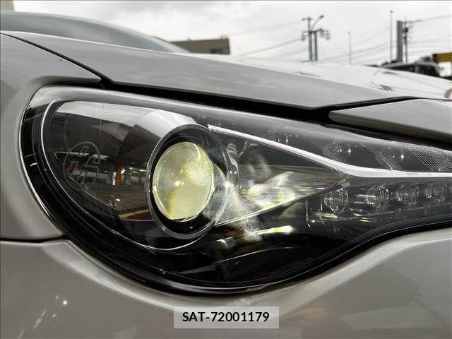 Toyota 86 2017-08 8353308-27